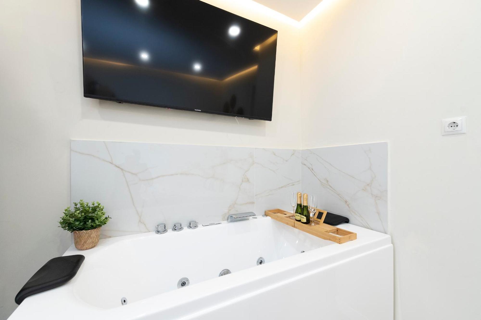 Exclusive Apartment Jacuzzi Màlaga Exteriér fotografie